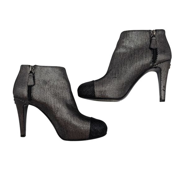 Chanel CC Cap Toe Ankle Heel Boot Size 37 US 6 6.5 Silver Metallic Leather Zip - Picture 5 of 11